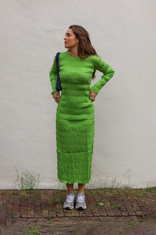 Résumé - robe longue verte avec tissu côtelé