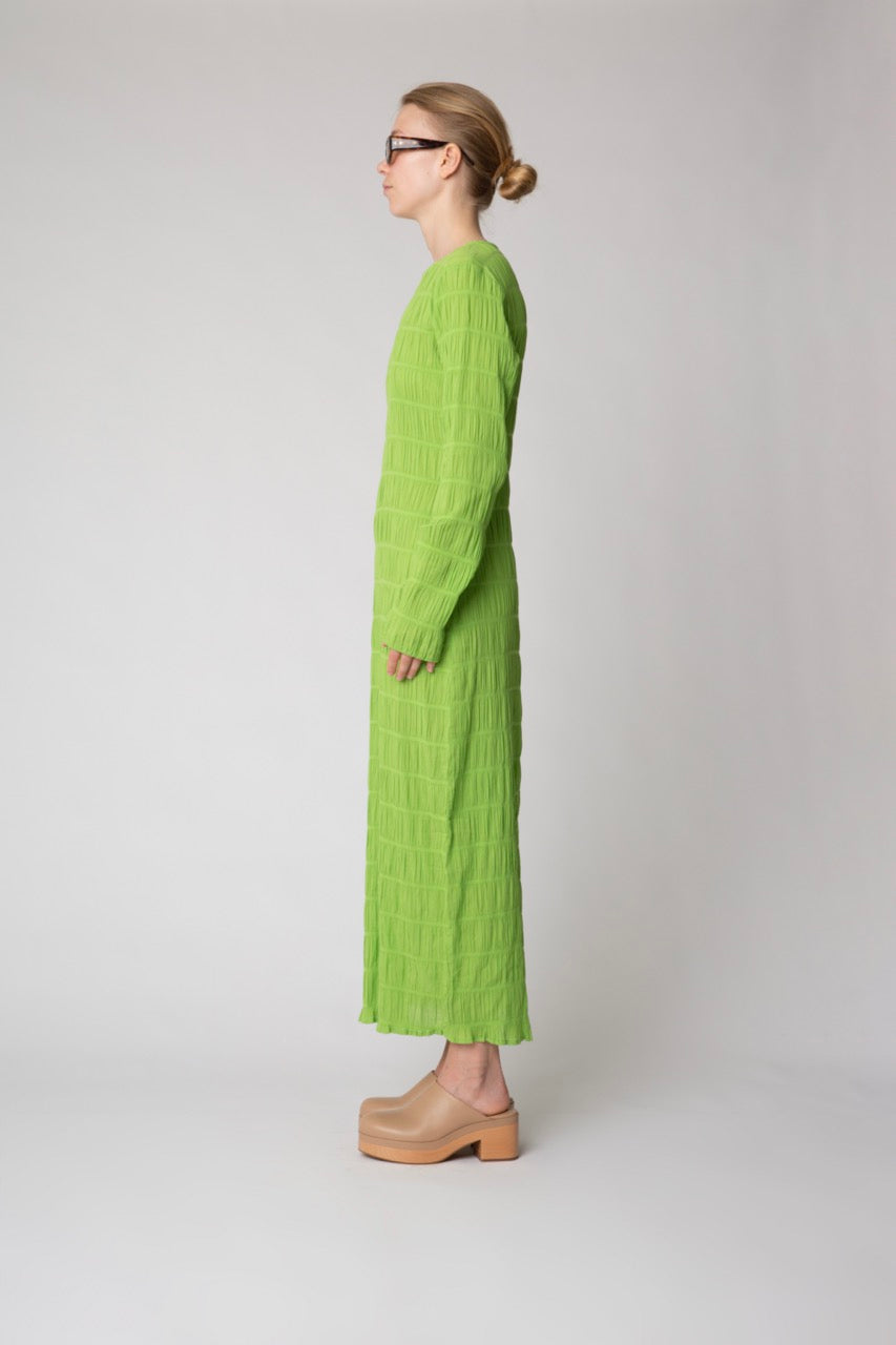 Résumé - robe longue verte avec tissu côtelé