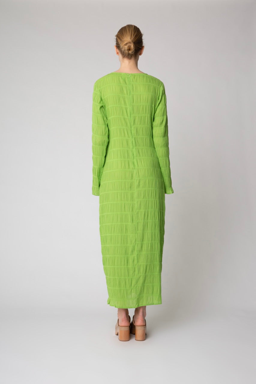 Résumé - robe longue verte avec tissu côtelé